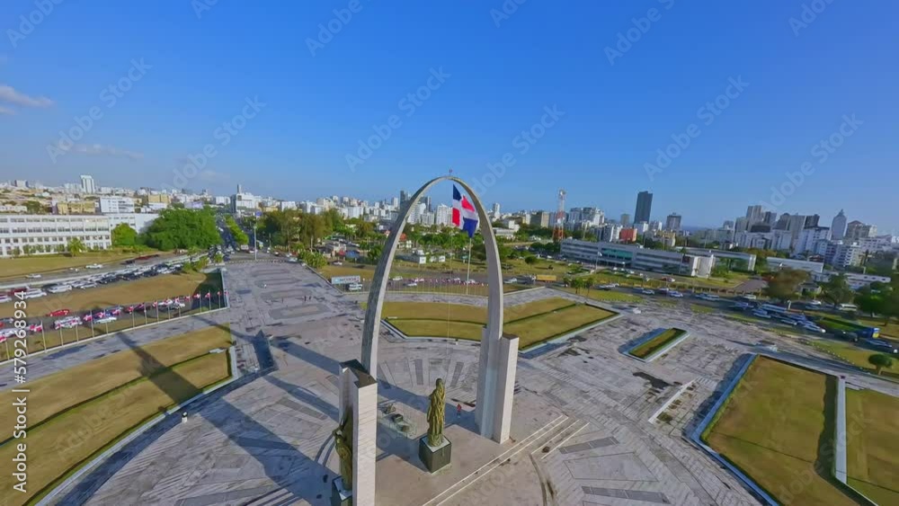 The Flag Square (Plaza de la Bandera) In Dominican Republic - aerial FPV The Flag Square (Plaza de la Bandera) In Dominican Republic - aerial FPV