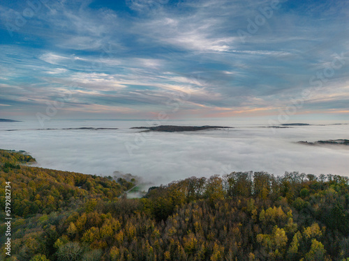 Wallpaper Mural Nebelmeer im Herbst Torontodigital.ca