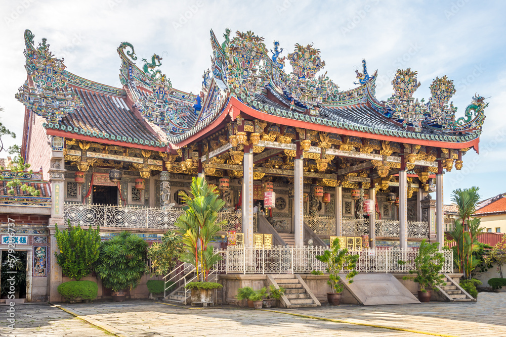 View at the Chinese clan temple Leong San Tong in George town,Penang - Malaysia View at the Chinese clan temple Leong San Tong in George town,Penang - Malaysia