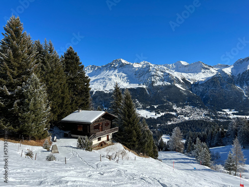 A fairytale winter atmosphere and a magnificent panorama on the mountine tourist resorts of Valbella and Lenzerheide in the Swiss Alps - Canton of Grisons, Switzerland (Schweiz) © Mario