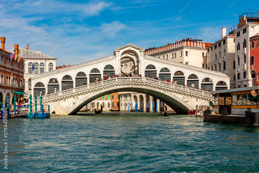 Rialto bridge over Grand canal in Venice, Italy