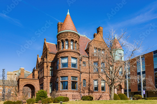 Sunny view of the Samuel Cupples House of Saint Louis University