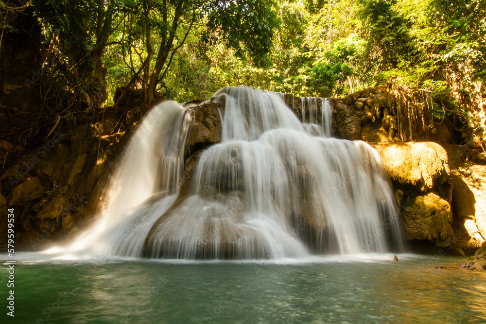 Huay Mae Kamin waterfall