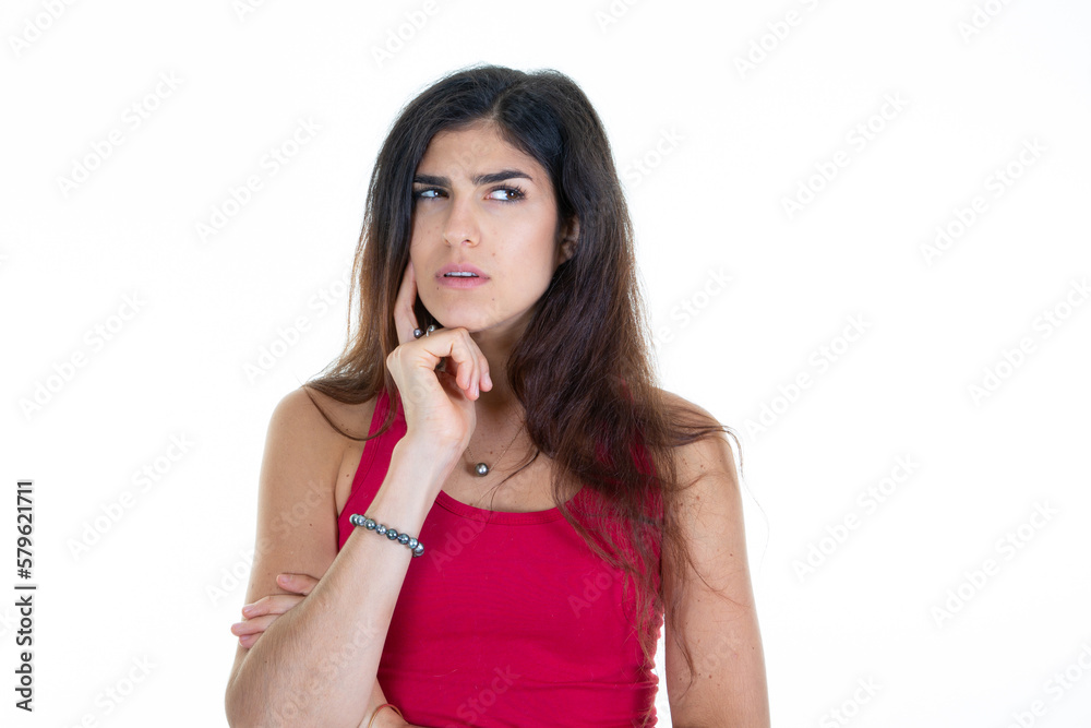 gil brunette thinking beauty slim pretty portrait of confident young woman dreaming gil brunette thinking beauty slim pretty portrait of confident young woman dreaming
