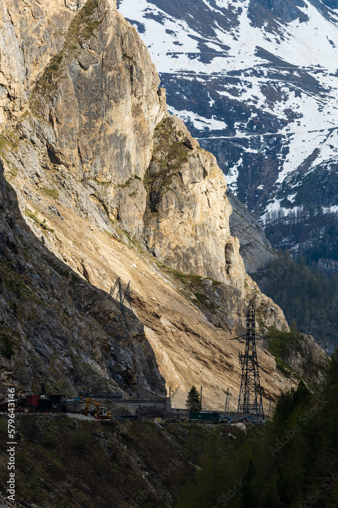Aménagements, prévention des avalanches et des chutes de pierres, massif de la Vanoise, Tignes, Val-d’Isère, Savoie, Alpes, France