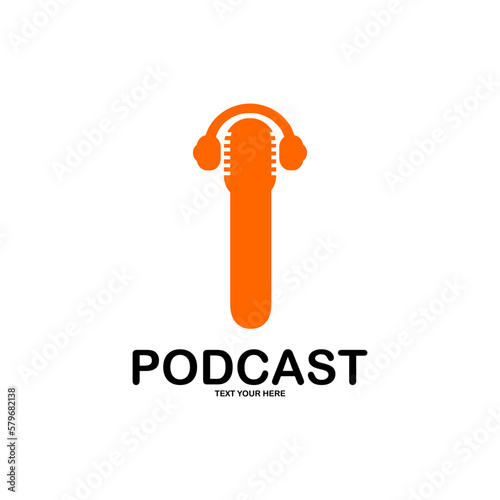 Letter i with podcast logo template illustration. suitable for podcasting, internet, brand, musical, digital, entertainment, studio etc