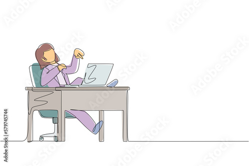 Single one line drawing woman manager laughing out loud while pointing her finger at laptop. Happiness, business success, win, leader, development concept. Continuous line draw design graphic vector © Simple Line