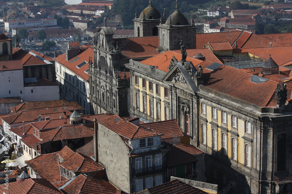 street view of Porto, red roofs 