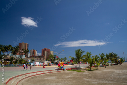 Malecón Playa el Murciélago en Manta