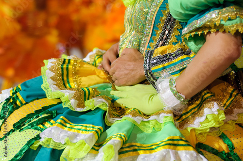 Bild auf Leinwand casal de dançarinos de quadrilha estilizada - quadrilha matuta - na festa junina