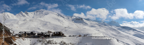Occitanie - Hautes-Pyrénées - Peyragudes en hiver