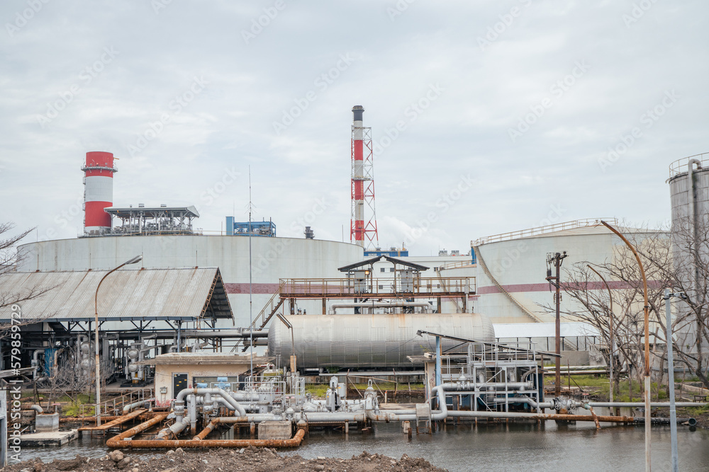 Obraz premium Power plant project view of combine cycle project power plant. The photo is suitable to use for industry background photography, power plant poster and electricity content media.