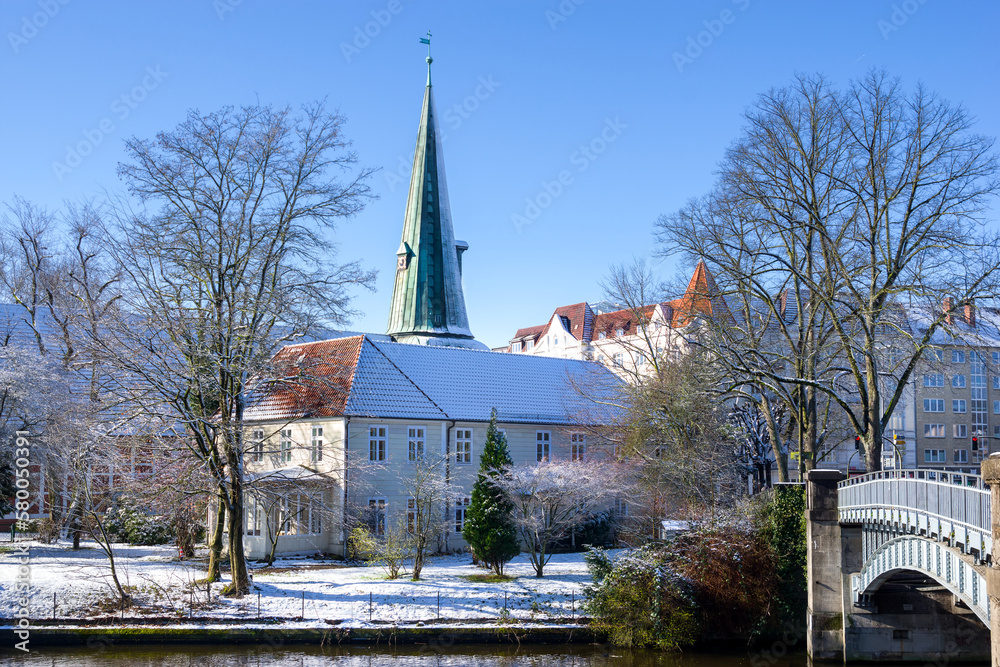 St.-Johannis-Kirche Hamburg Eppendorf Winter
