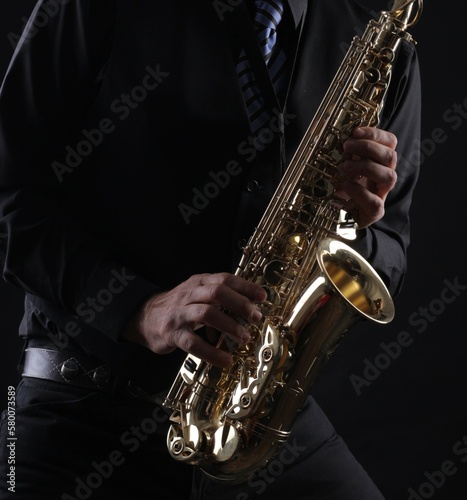  saxophone