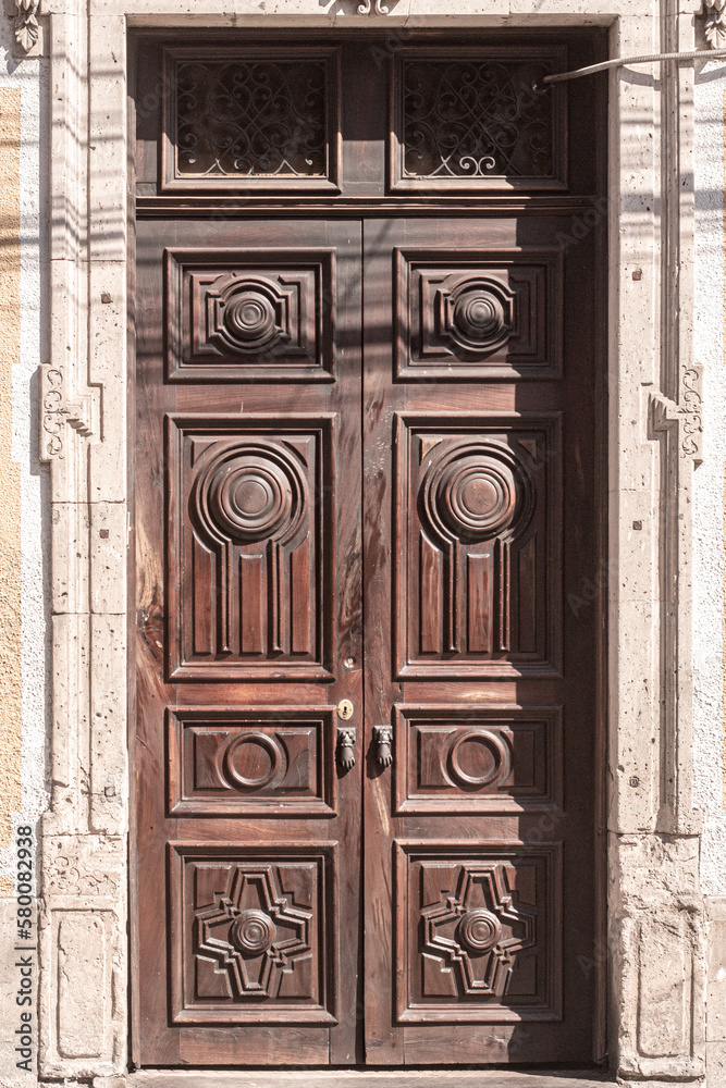 PUERTA PUERTA