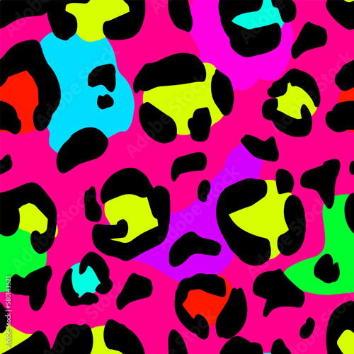 Bright leopard skin seamless pattern. Vector trendy background. Can be used for t-short, graphic design, wallpaper, wrapping paper. 