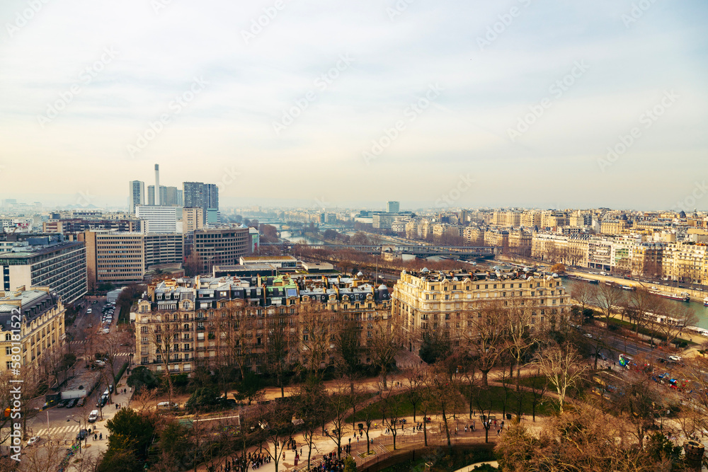Fototapeta premium Hazy Paris from above