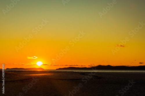 Fototapeta Naklejka Na Ścianę i Meble -  sunset on the beach