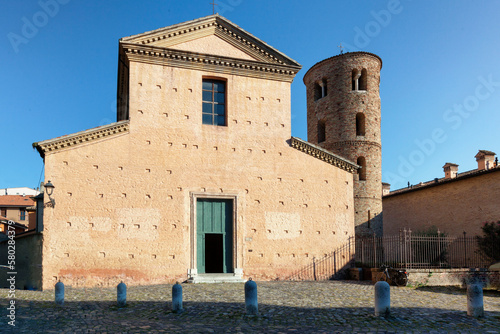 Ravenna.Basilica di Santa Maria Maggiore con campanile cilindrico 