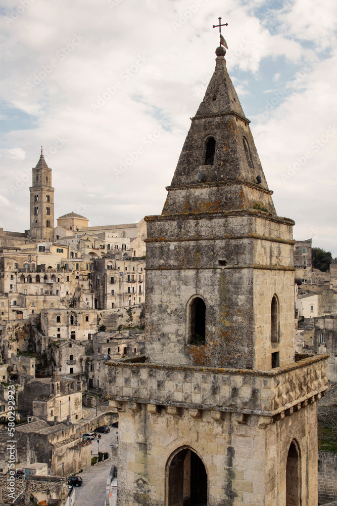 Matera. Panorama con campanile verso il Duomo