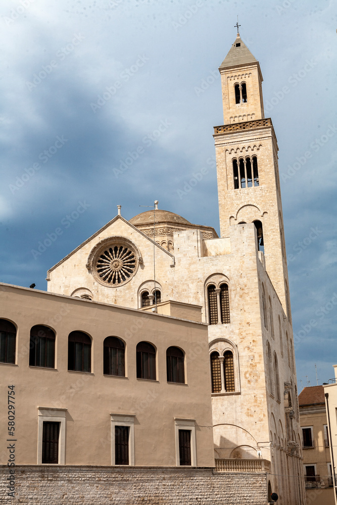 Bari. Dettaglio della Basilica Cattedrale Metropolitana Primaziale San Sabino
