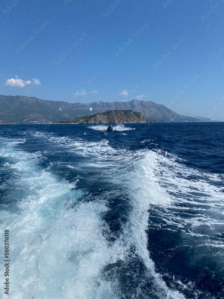 waves crashing on the rocks