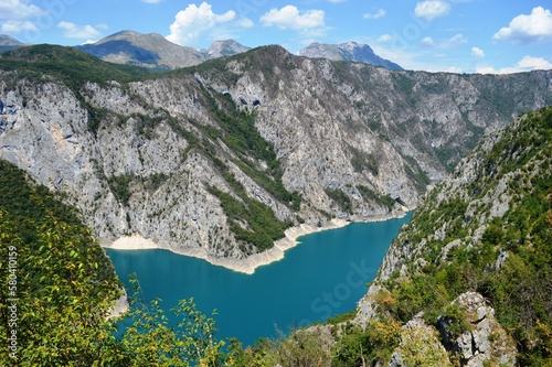 Fototapeta Naklejka Na Ścianę i Meble -  clear blue mountain lake