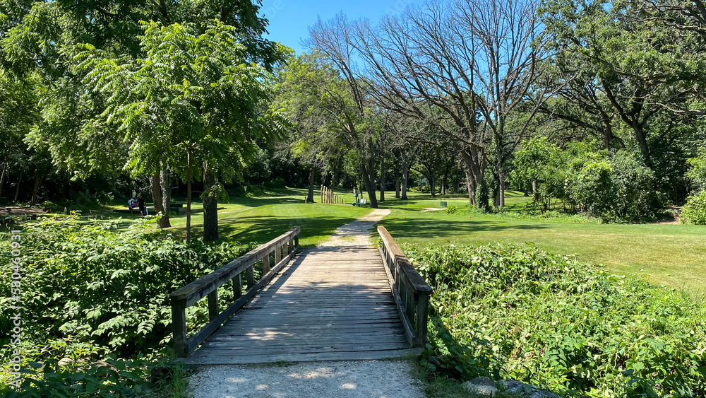 golf course bridge to the next hole