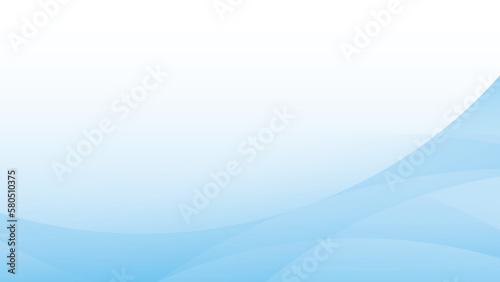 青色のカーブが重なる背景、余白とグラデーションの波や水を感じるイラスト © tota