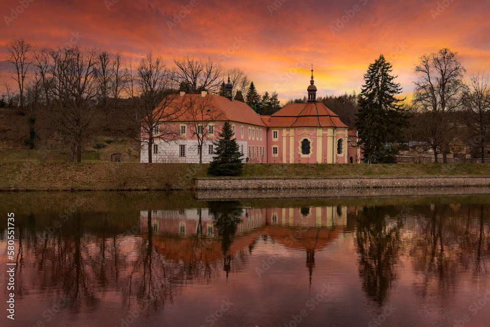 Fototapeta premium Castle Mitrowicz on a bank of Luznice river in South Czechia.