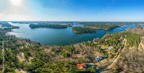 Fototapeta Naklejka Na Ścianę i Meble -  Widok z lotu ptaka na jezioro Kalwa.