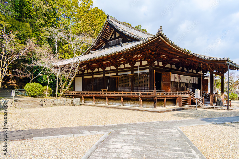 【奈良県】奈良市 霊山寺 本堂 (2023/03/10撮影) 【奈良県】奈良市 霊山寺 本堂 (2023/03/10撮影)