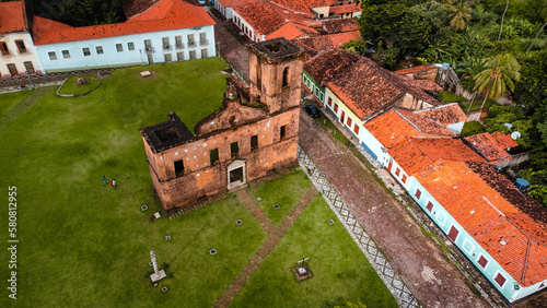 Alcântara Colonial Casarões Igrejas Ruínas Abandonado São Luís Maranhão Brasil Colônia IPHAN Histórico História Brasileira Arquitetura Telhado Aéreo Drone Viagem Turismo Turístico 