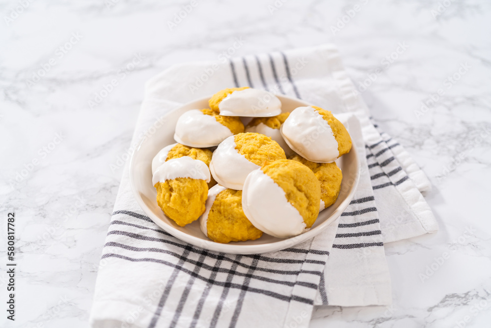 Lemon Cookies with White Chocolate Lemon Cookies with White Chocolate