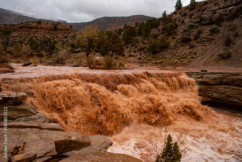 Flash flood at Toquerville Falls, Utah. See this small creek turn into a raging river, due to heavy rains.