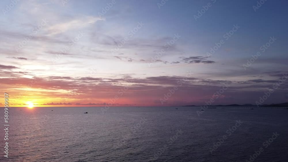 Capture the mesmerising beauty of Phu Quoc's sunset with this breathtaking footage. Serene sea, traditional boats, and stunning clouds will leave you spellbound. Perfect for travel ads websites, vlogs Capture the mesmerising beauty of Phu Quoc's sunset with this breathtaking footage. Serene sea, traditional boats, and stunning clouds will leave you spellbound. Perfect for travel ads websites, vlogs