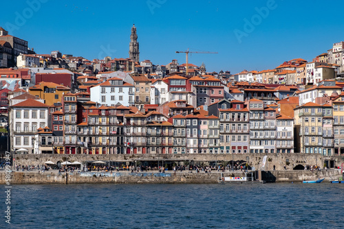 Case di Porto sul fiume © apinz
