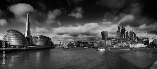 Panorama, London, 2022, Towerbridge photo