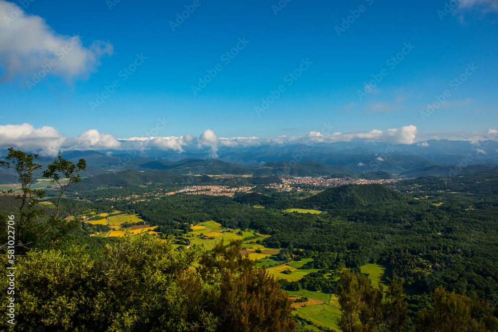 Fototapeta premium Spring sunrise in La Fageda D En Jorda Forest, La Garrotxa, Spai