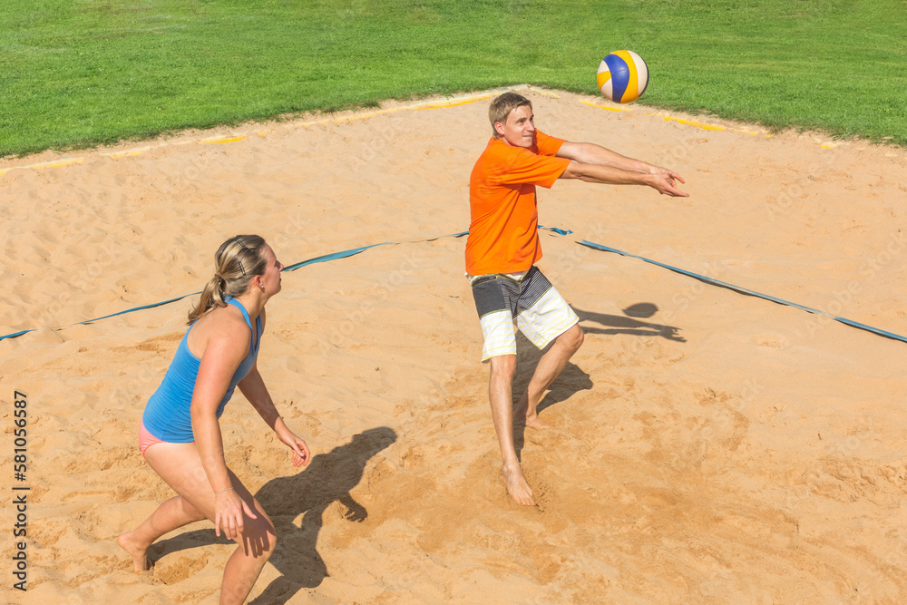 Trendsport Beachvolleyball, Teamwork im Sand