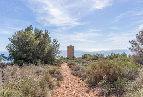 Der Turm am Mirador del Cerro Gordo, Andalusien, Spanien
 photo