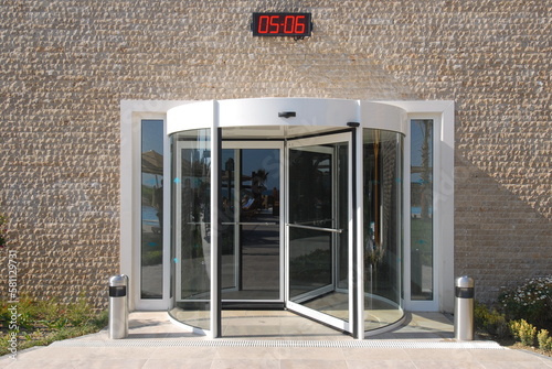 Revolving Door