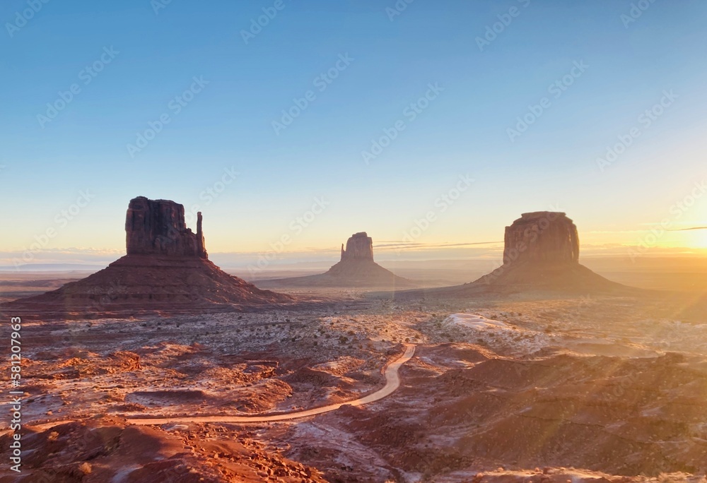 Naklejka premium sunset in the desert