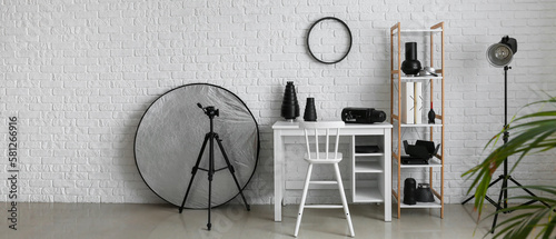 Workplace and shelf unit wi...