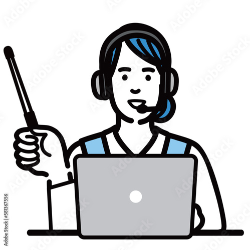 ラップトップの前に座って指し棒で解説しているオペレーターの若い女性
