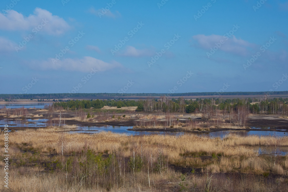Bergbaufolgelandschaft Bergener See im Frühjahr
Bergbaufolgelandschaft Bergener See im Frühjahr