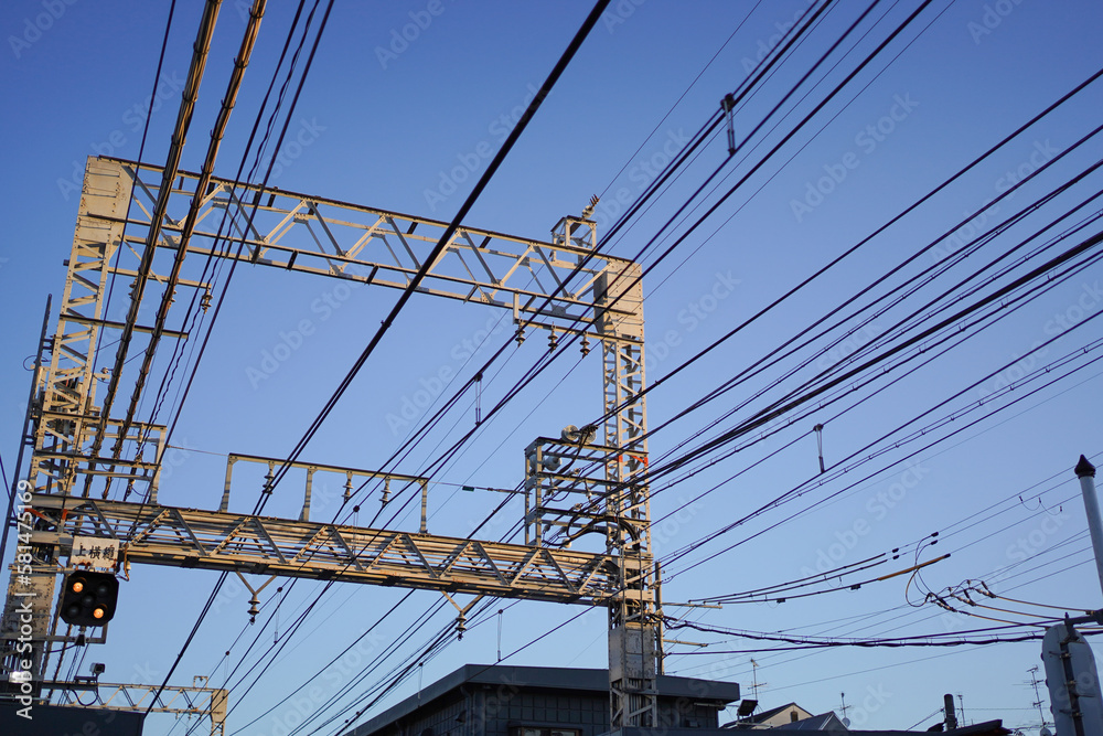 Railway overhead line for the pantograph purpose Railway overhead line for the pantograph purpose