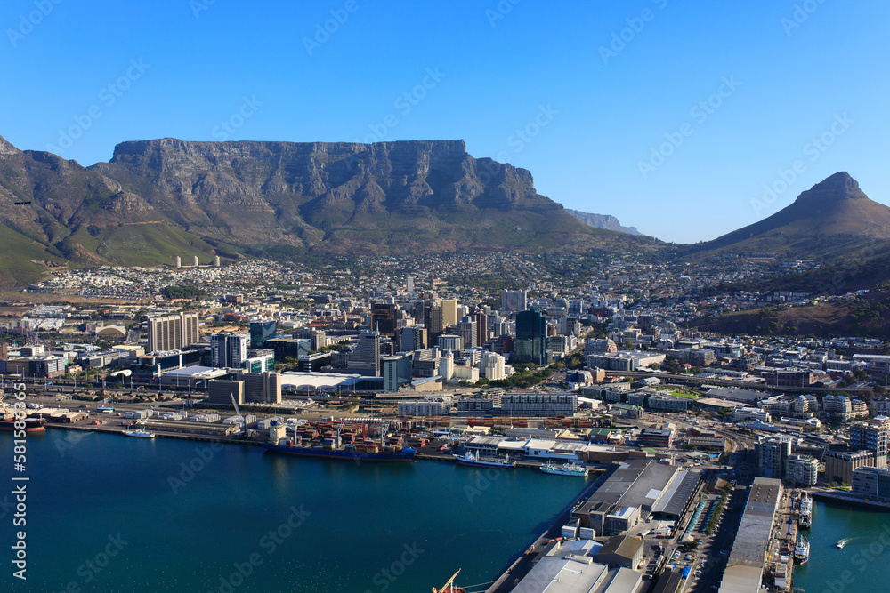 Cape Town City and Table Mountain