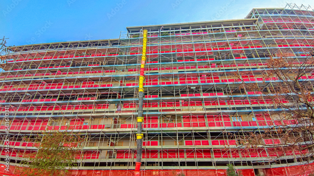 Scaffolding temporary structure for building structure support in ...