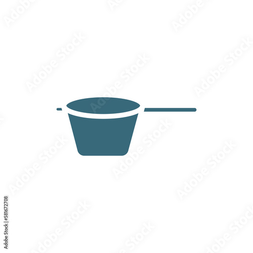 lateral pan icon. filled lateral pan icon from restaurant collection. flat glyph vector isolated on white background. Editable lateral pan symbol can be used web and mobile